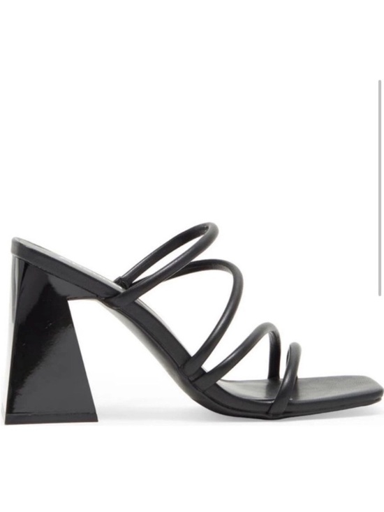 Abound Shoes - ABOUND Austyn Square Toe Strappy Black Sandal Sculptural Heel Size 10 NWOT